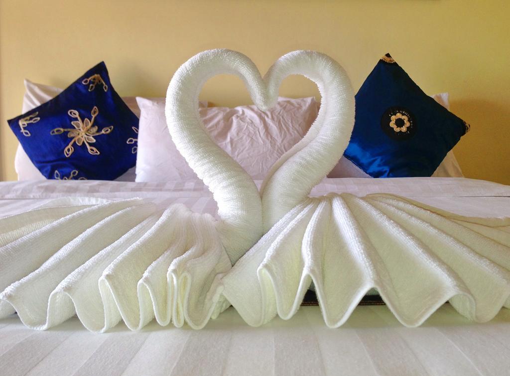 Karon Pool Hotel Room photo